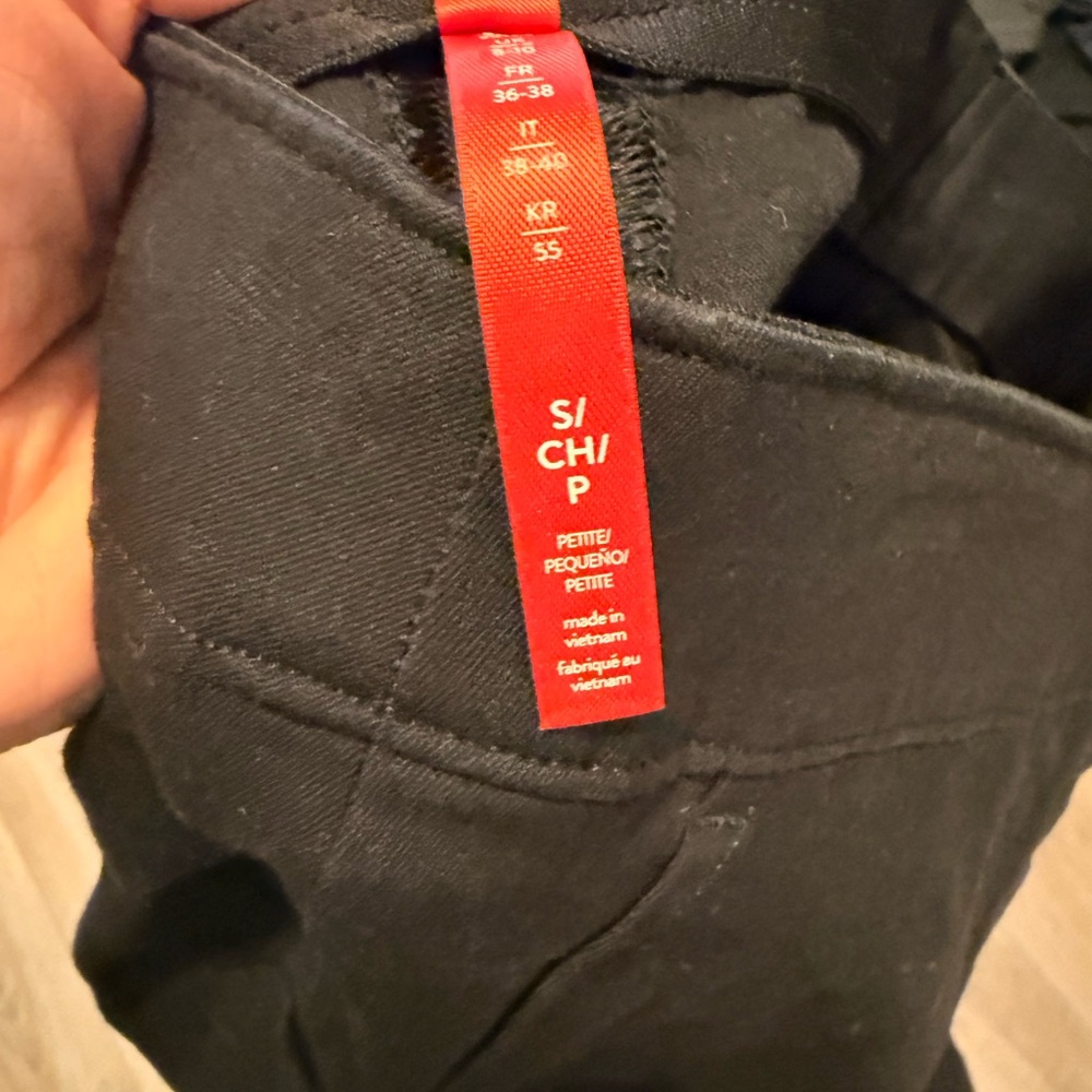 Spanx cropped black kick flare pants - Picture 7 of 7